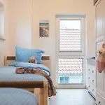 House Lindenstrasse * Ostseeheilbad Zingst