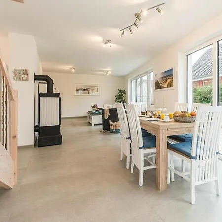 Ferienhaus House Lindenstrasse